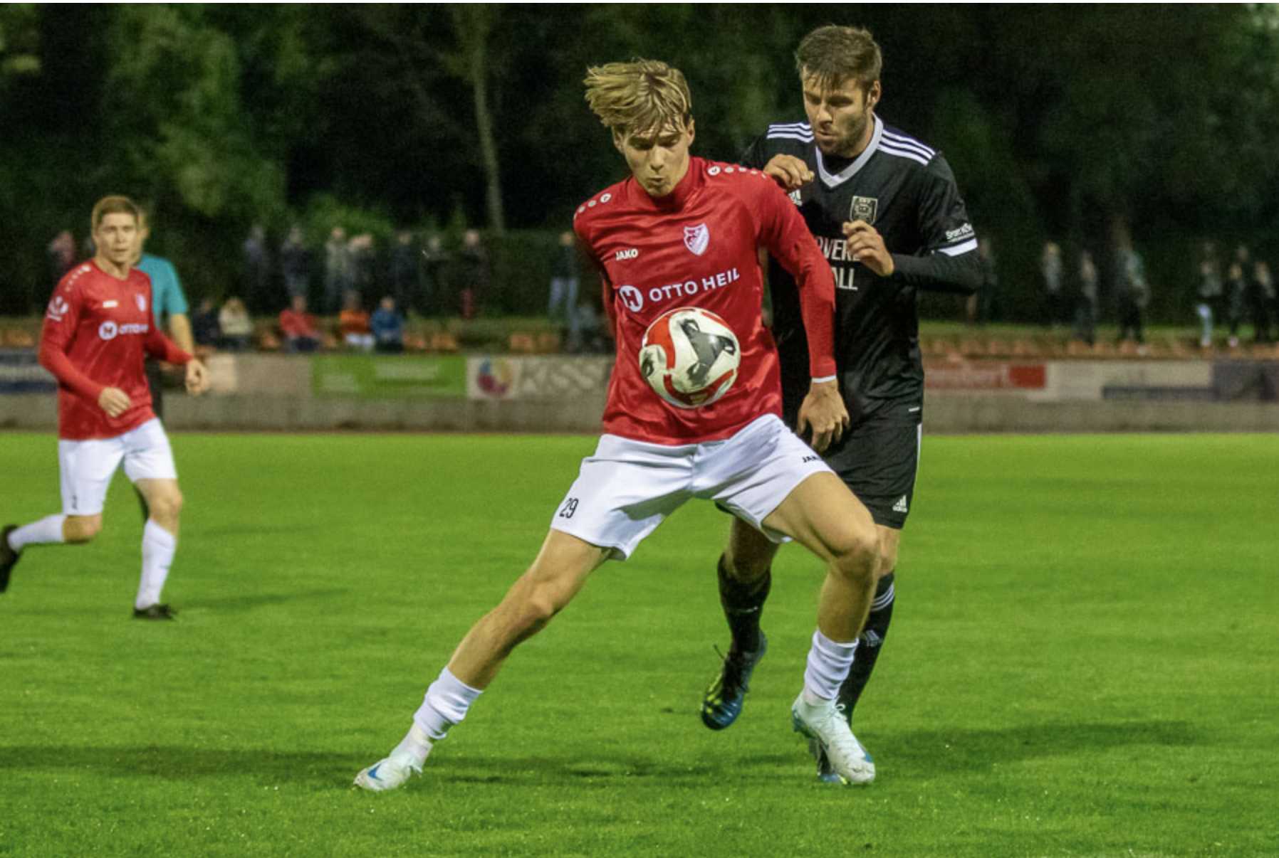 Flutlicht im Sportpark